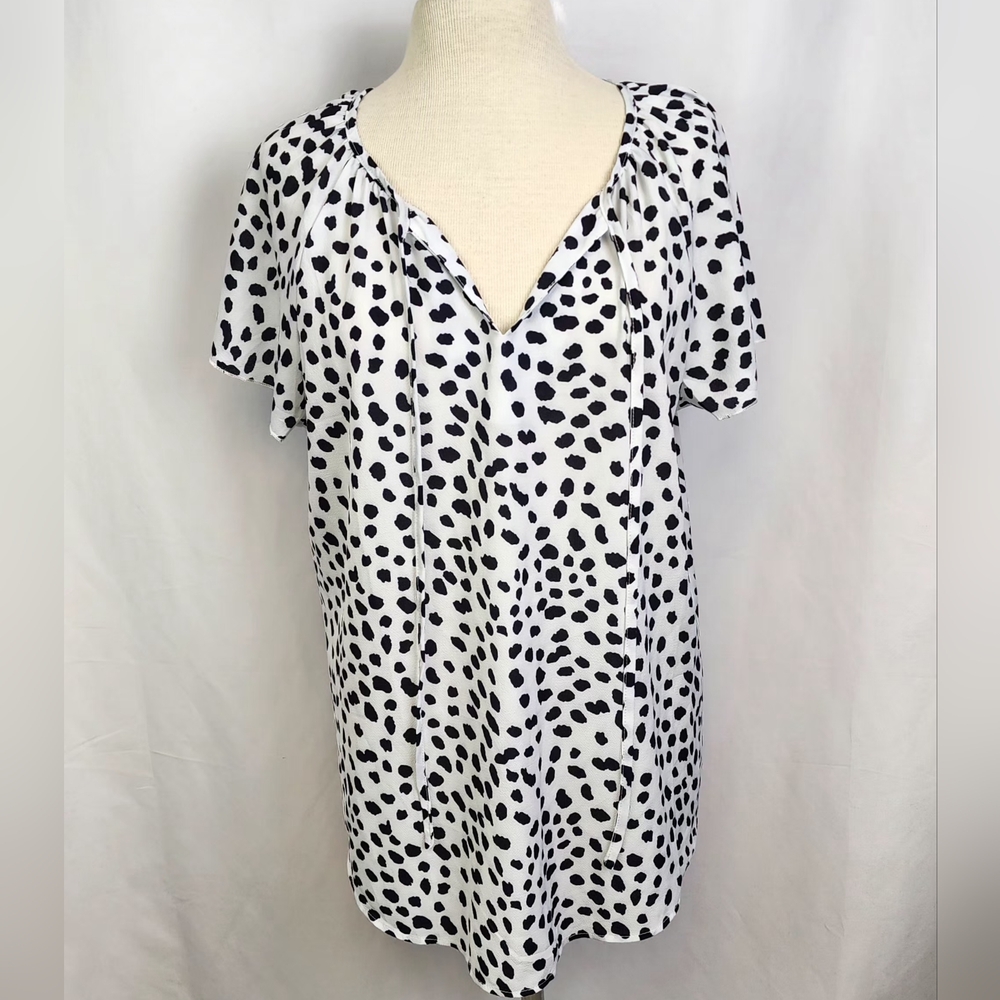 Women's Simple Fun Black & White Short Sleeve Blouse Size XL